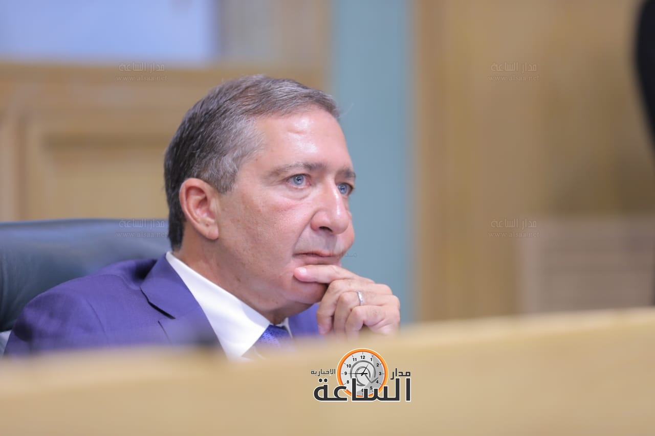 Madar Al-Saa Images 0.2963142485874193