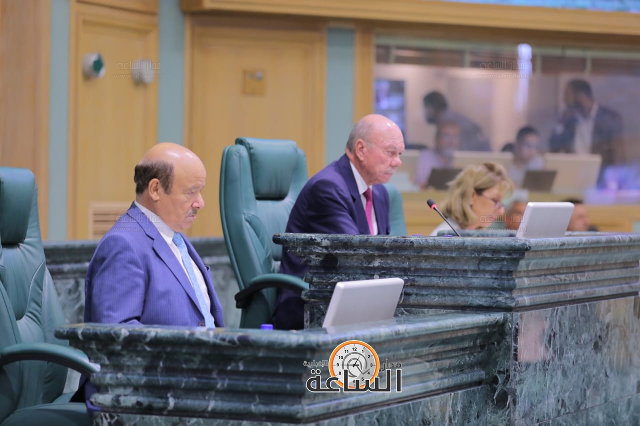 Madar Al-Saa Images 0.6392966436870047