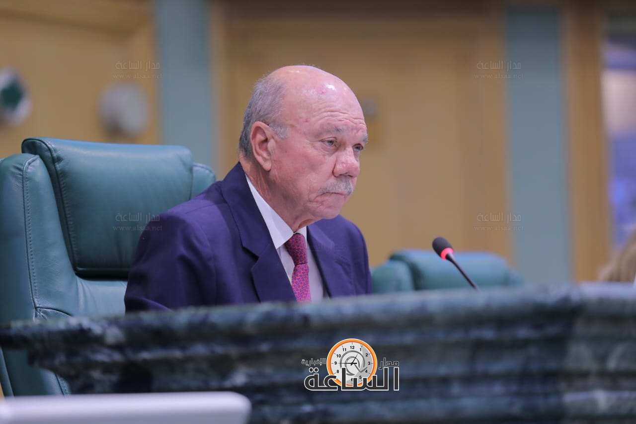 Madar Al-Saa Images 0.6572413415519001