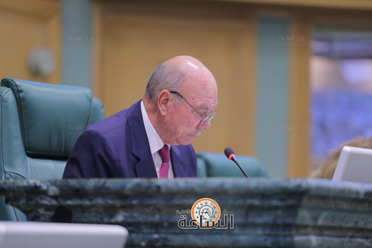 Madar Al-Saa Images 0.6993213017678066