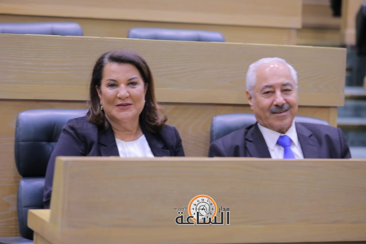 Madar Al-Saa Images 0.3338430180881127