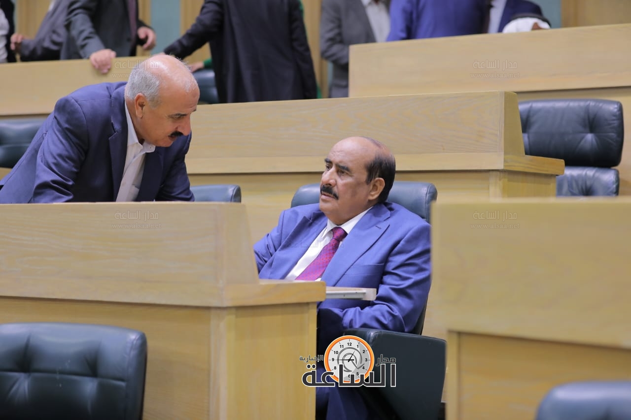 Madar Al-Saa Images 0.4202164199421745