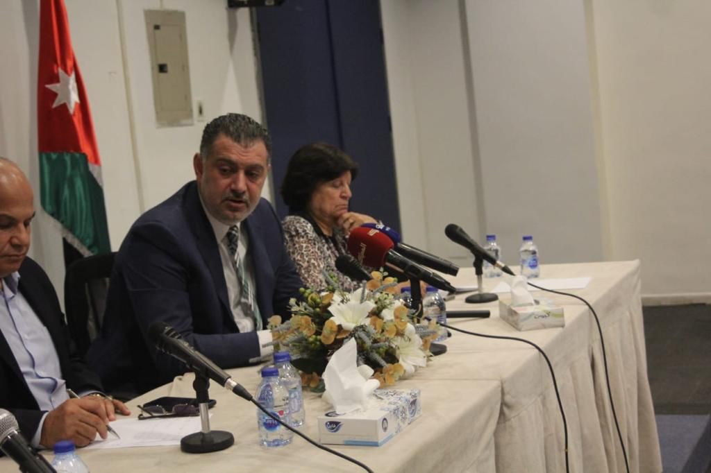 Madar Al-Saa Images 0.7174598796609848