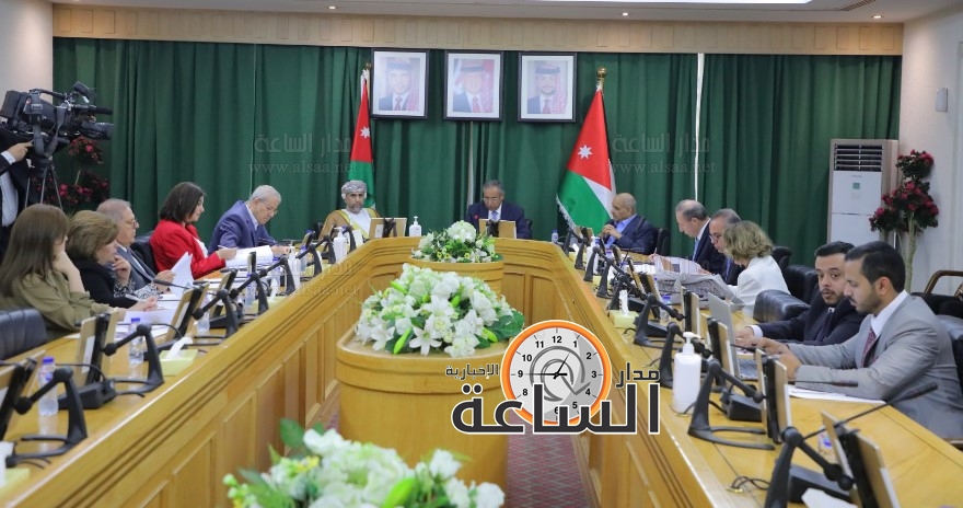 Madar Al-Saa Images 0.3028150311352005