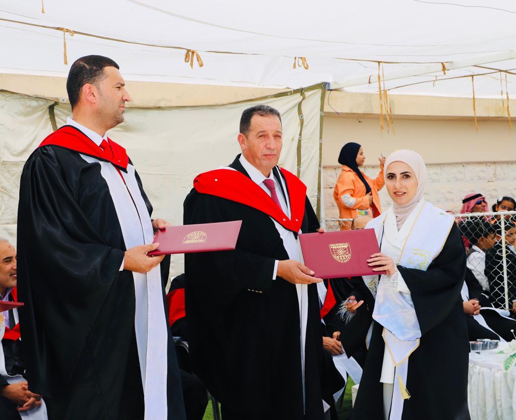 Madar Al-Saa Images 0.3035098939696408