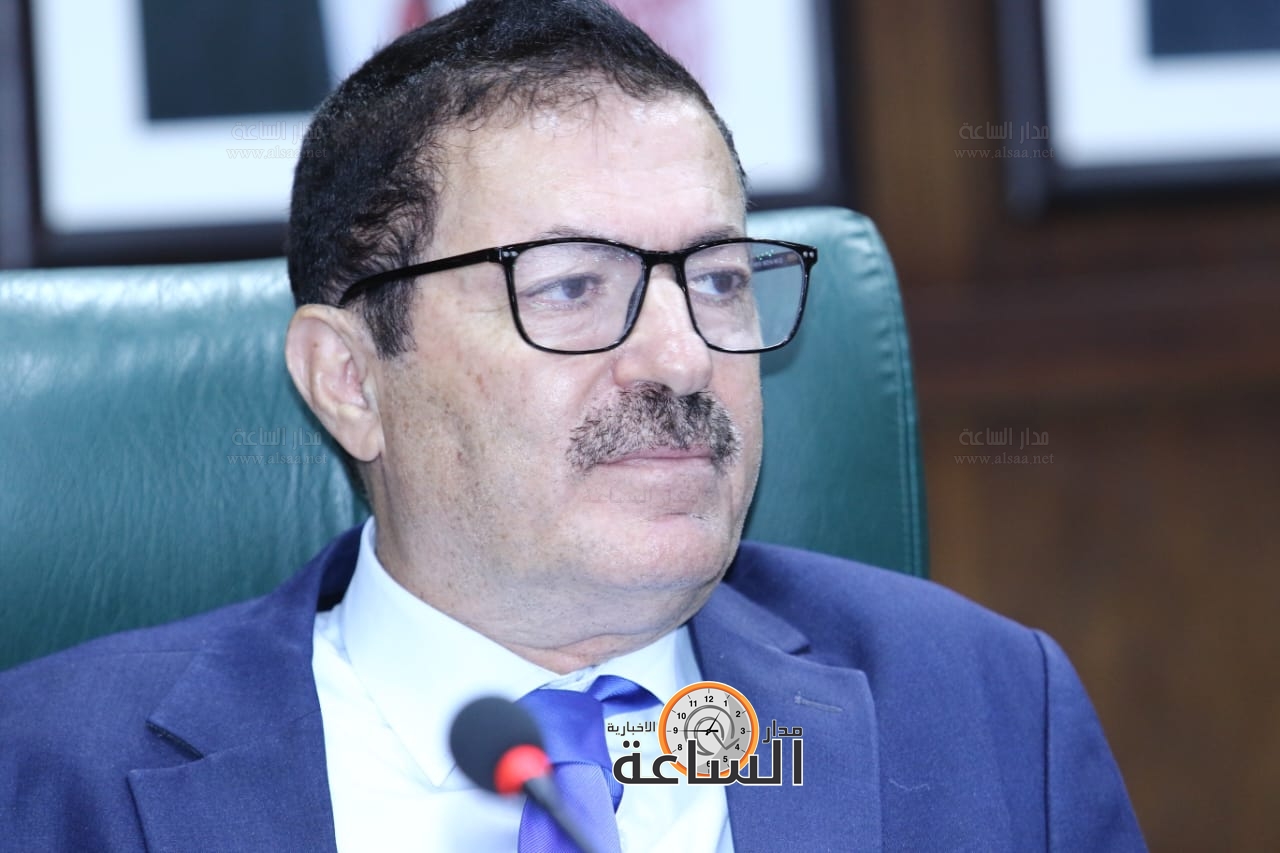 Madar Al-Saa Images 0.8624624290241723