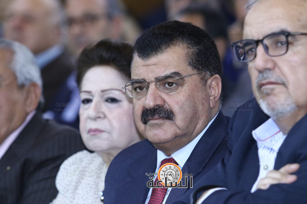 Madar Al-Saa Images 0.4842229230655024