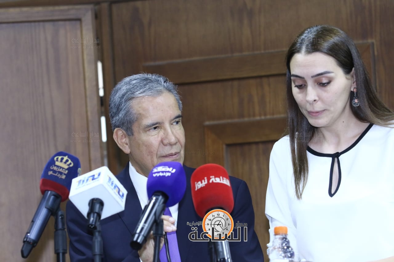 Madar Al-Saa Images 0.32575955008838053