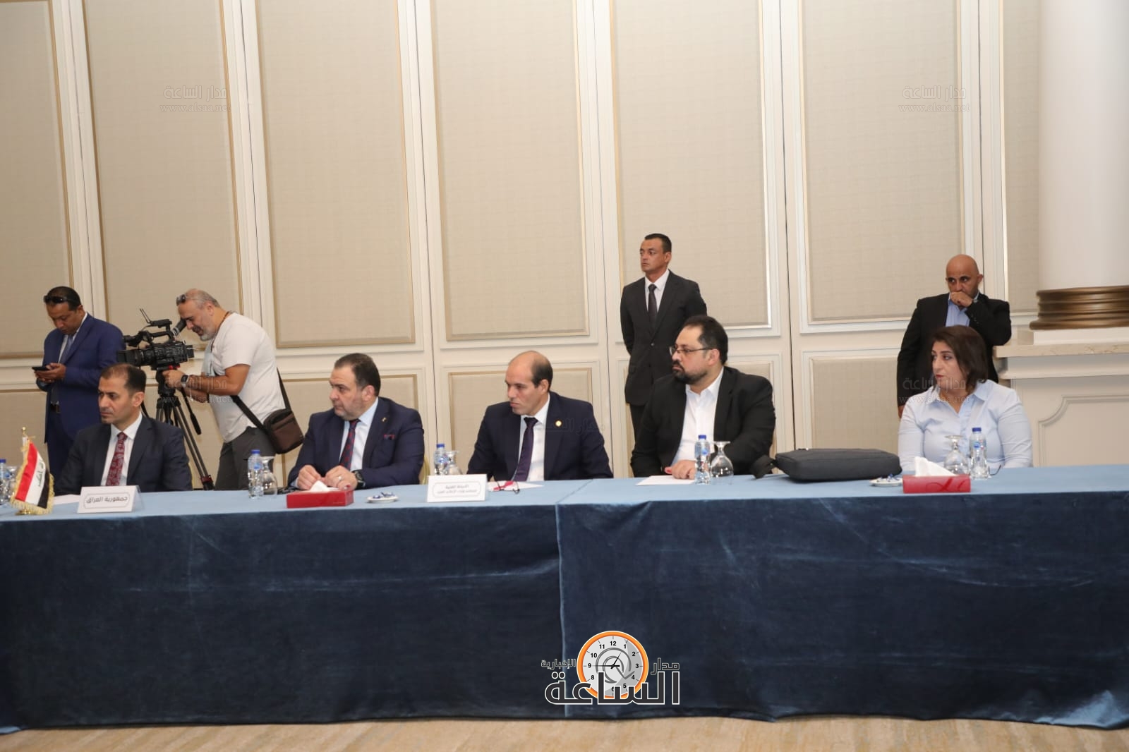 Madar Al-Saa Images 0.24617387440885174