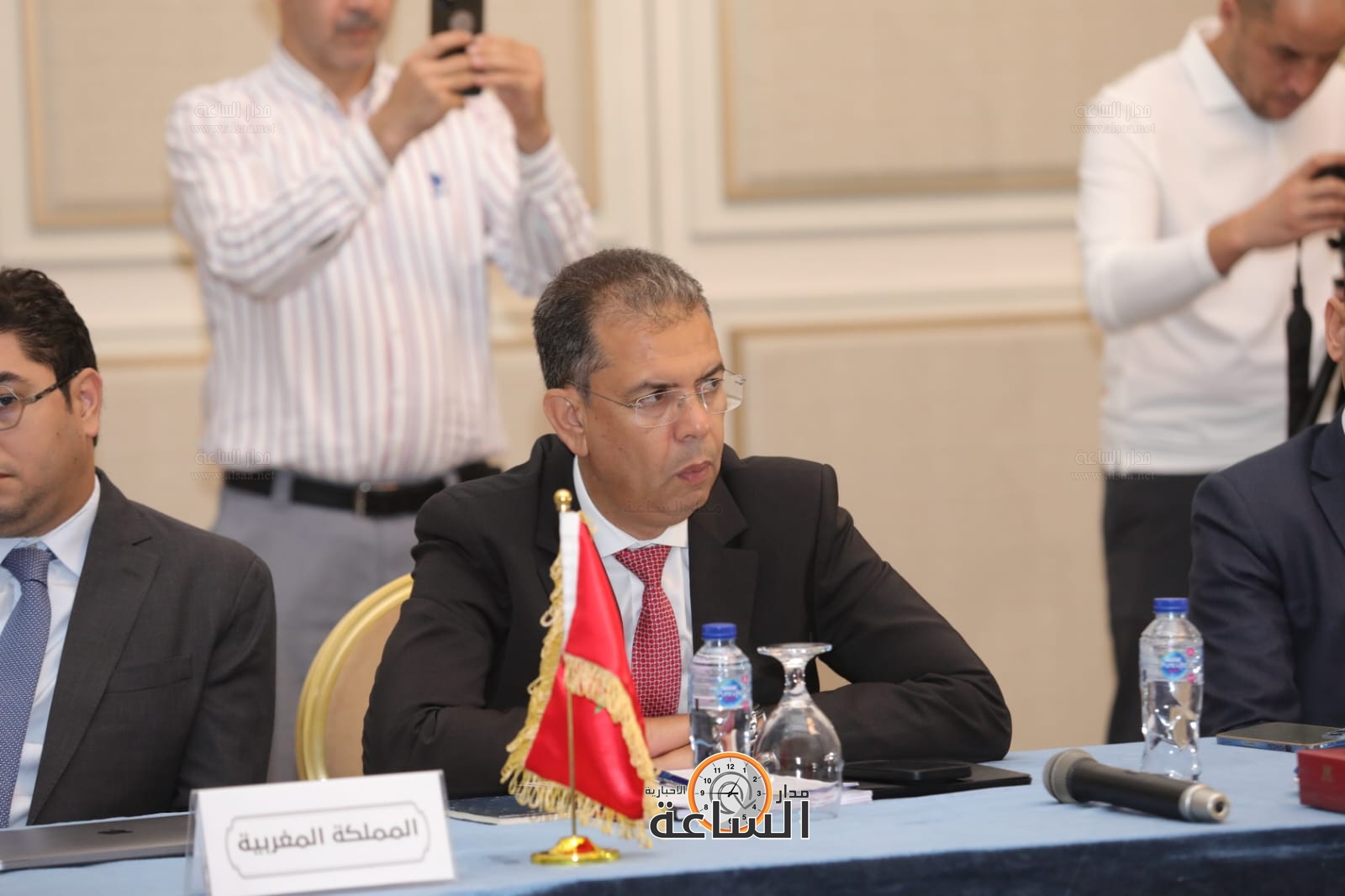 Madar Al-Saa Images 0.42877289255601436