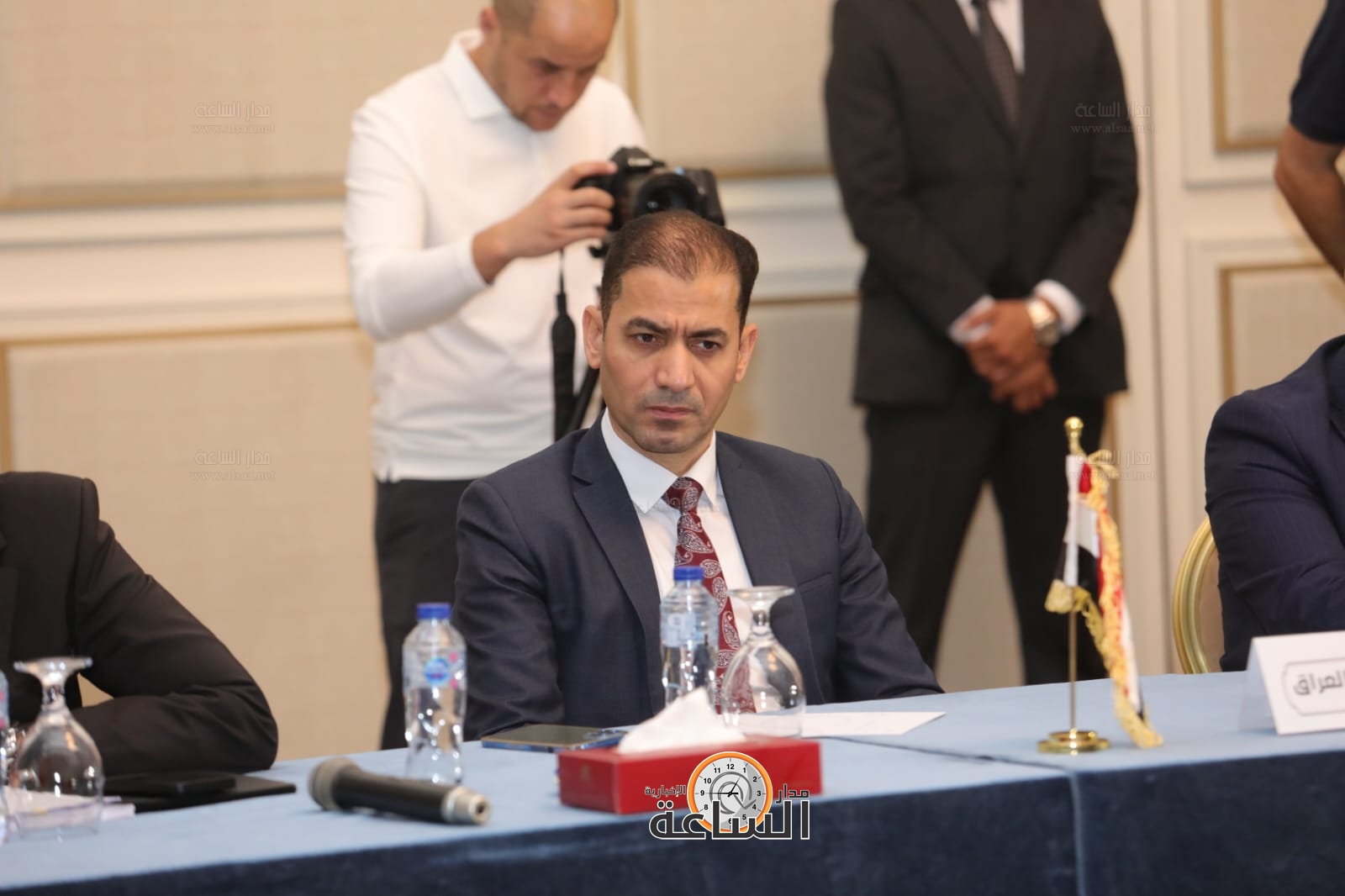 Madar Al-Saa Images 0.6619093909221436