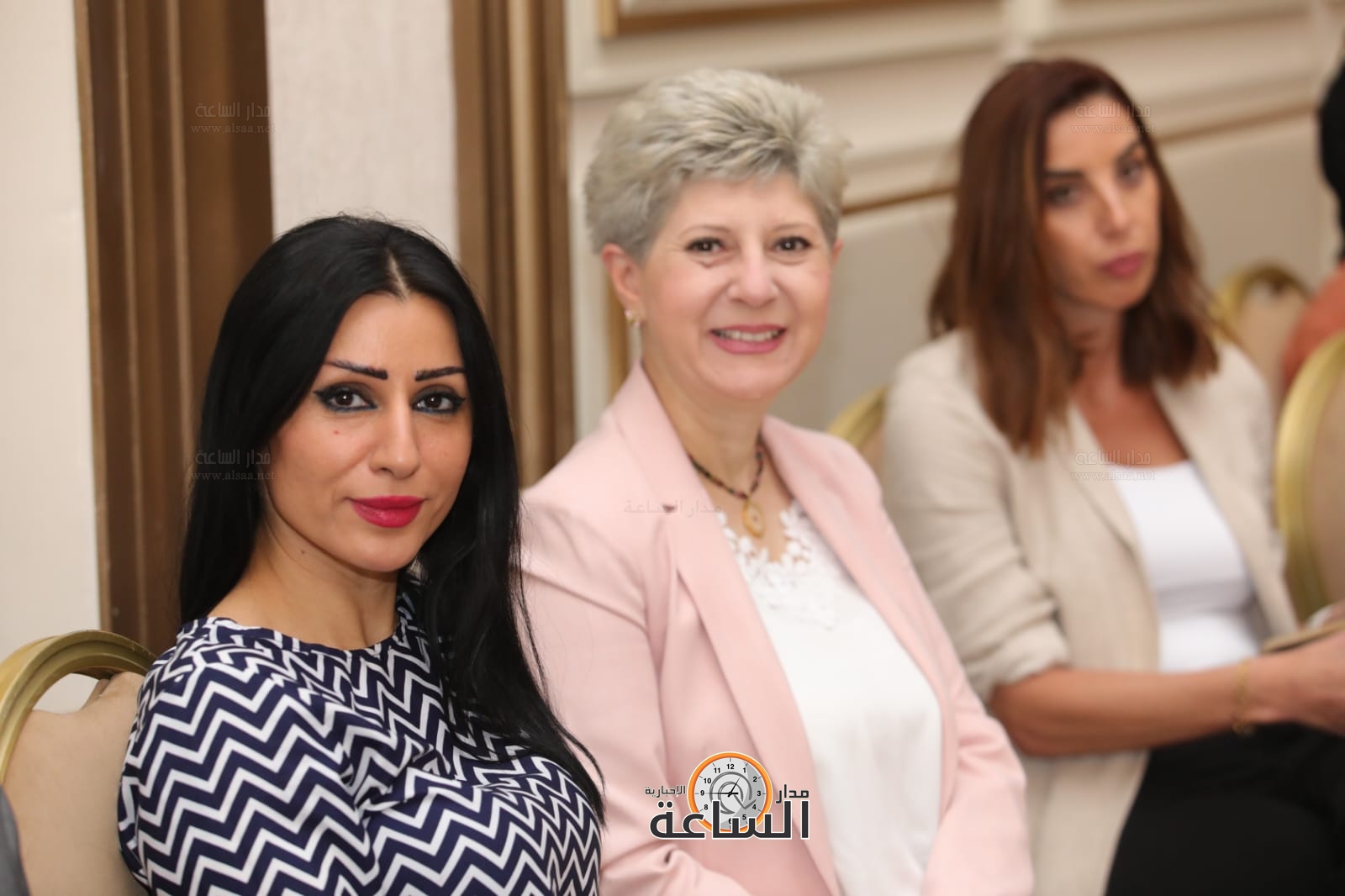 Madar Al-Saa Images 0.8381586950762381