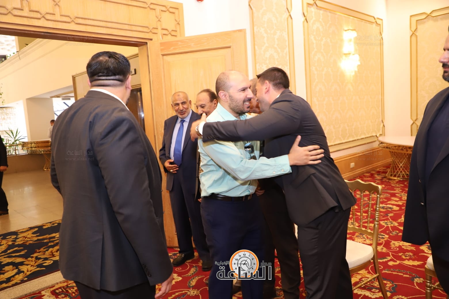 Madar Al-Saa Images 0.7785603381083719