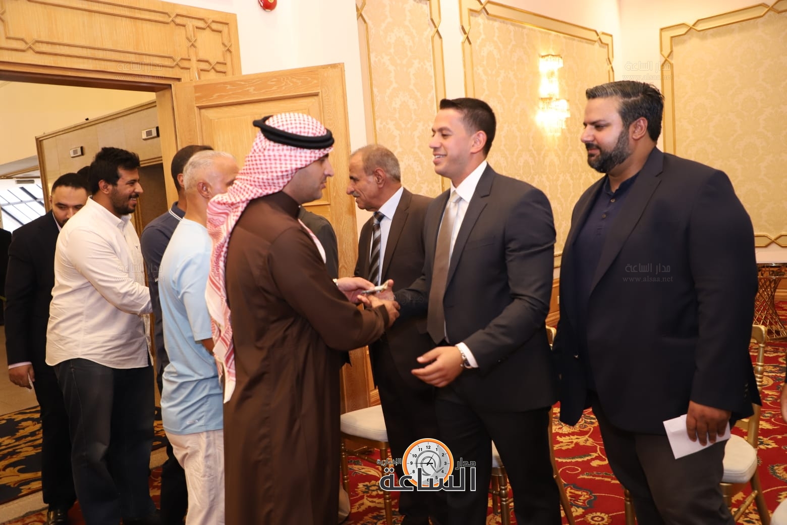 Madar Al-Saa Images 0.37730906228449634