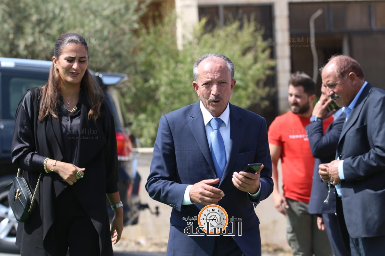 Madar Al-Saa Images 0.7875125055353502