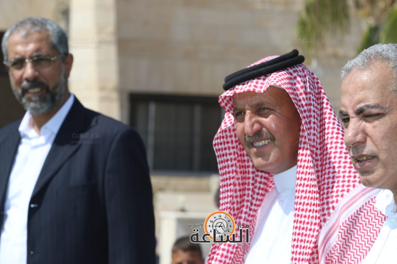 Madar Al-Saa Images 0.554806372424278