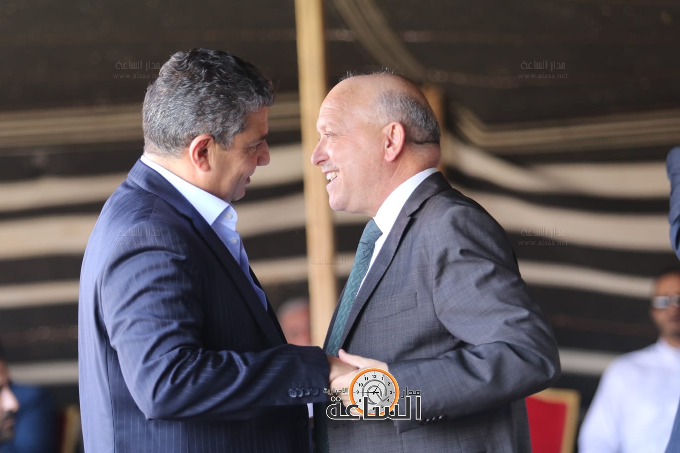 Madar Al-Saa Images 0.5776194594078019