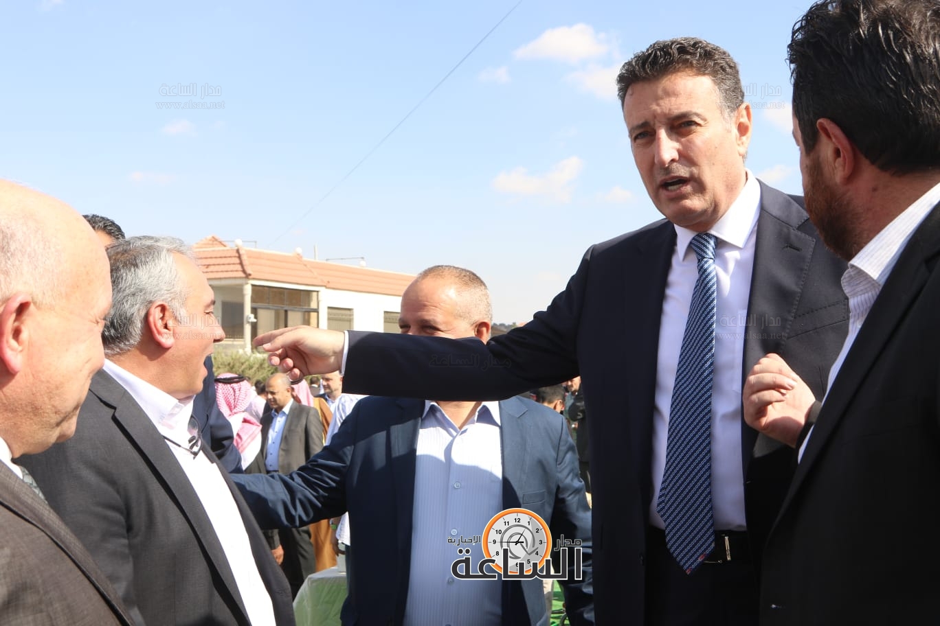 Madar Al-Saa Images 0.18766451354259472