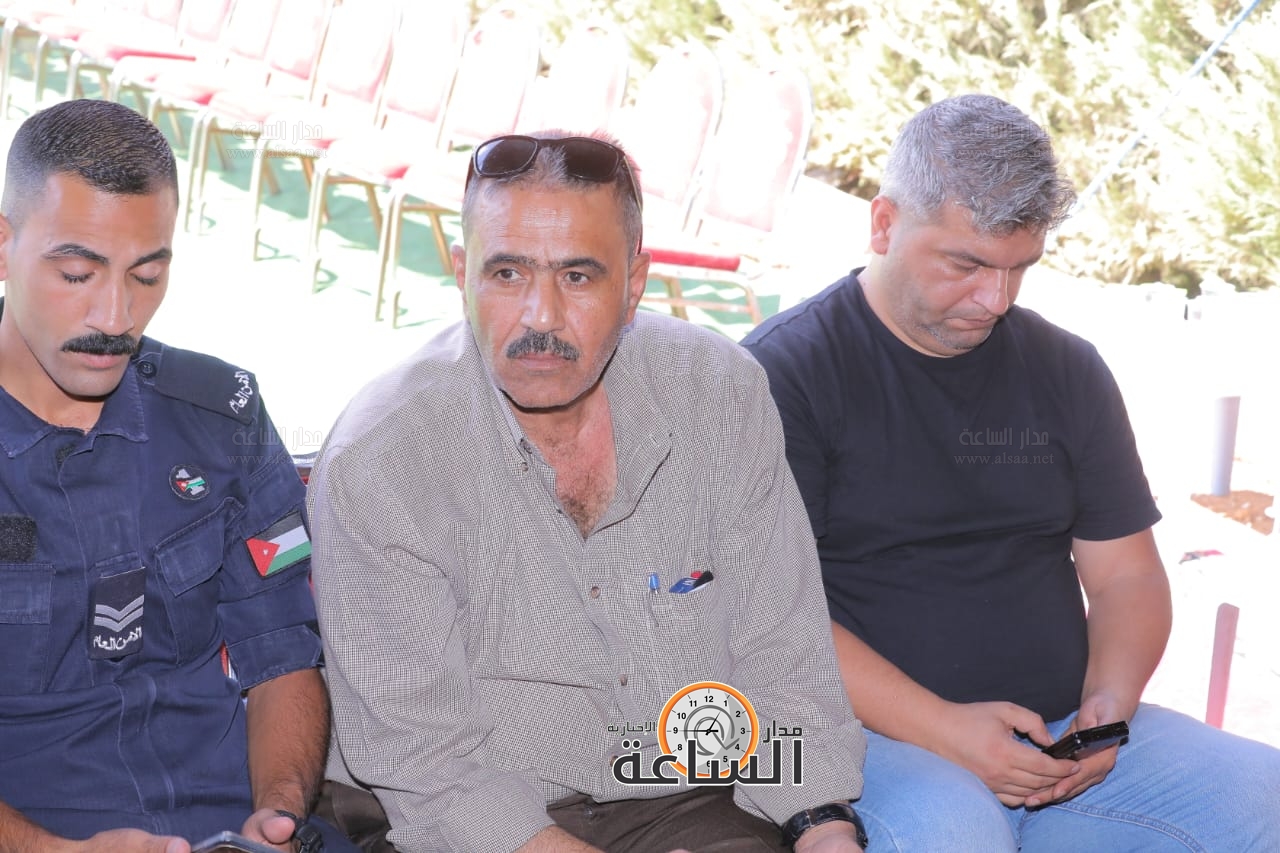 Madar Al-Saa Images 0.2965355683422235