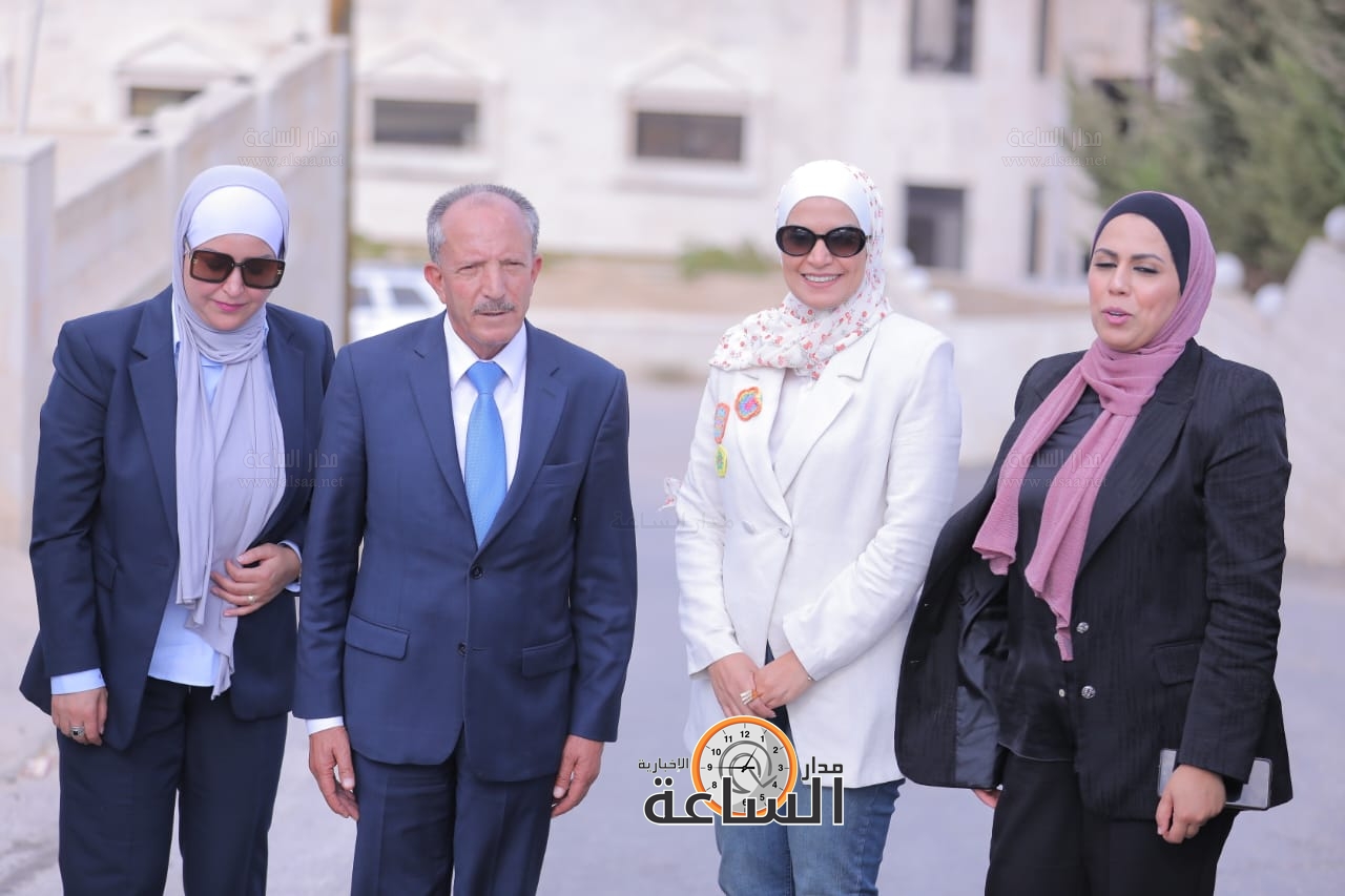 Madar Al-Saa Images 0.714028132449464