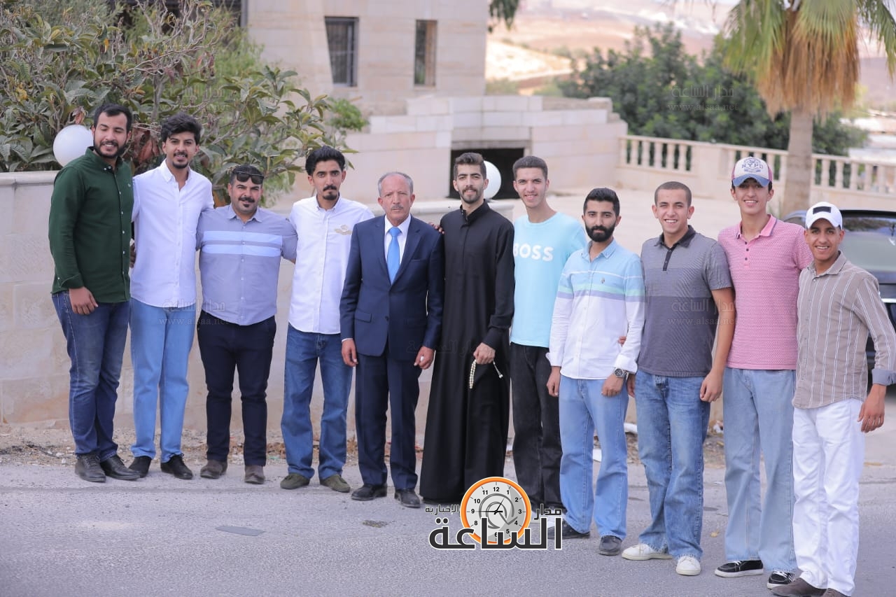 Madar Al-Saa Images 0.1719873322964487