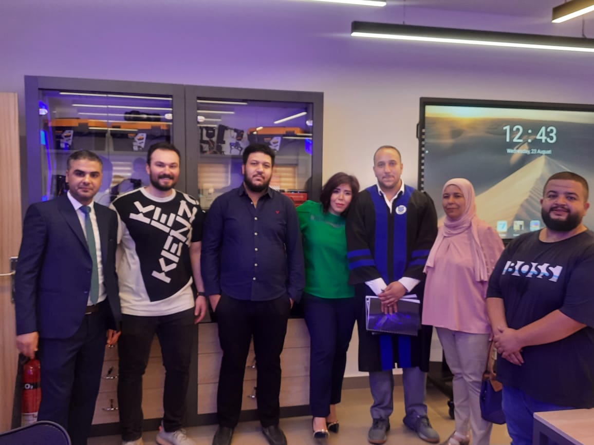 Madar Al-Saa Images 0.8970700457536018