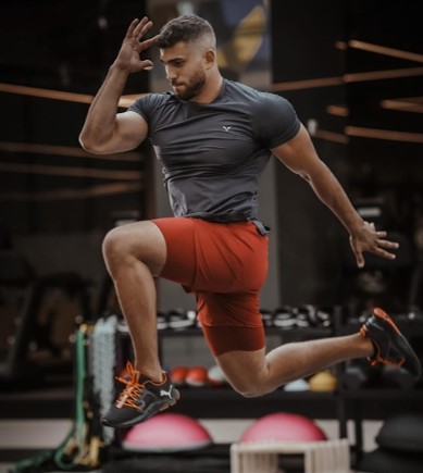 Madar Al-Saa Images 0.45639779363303834