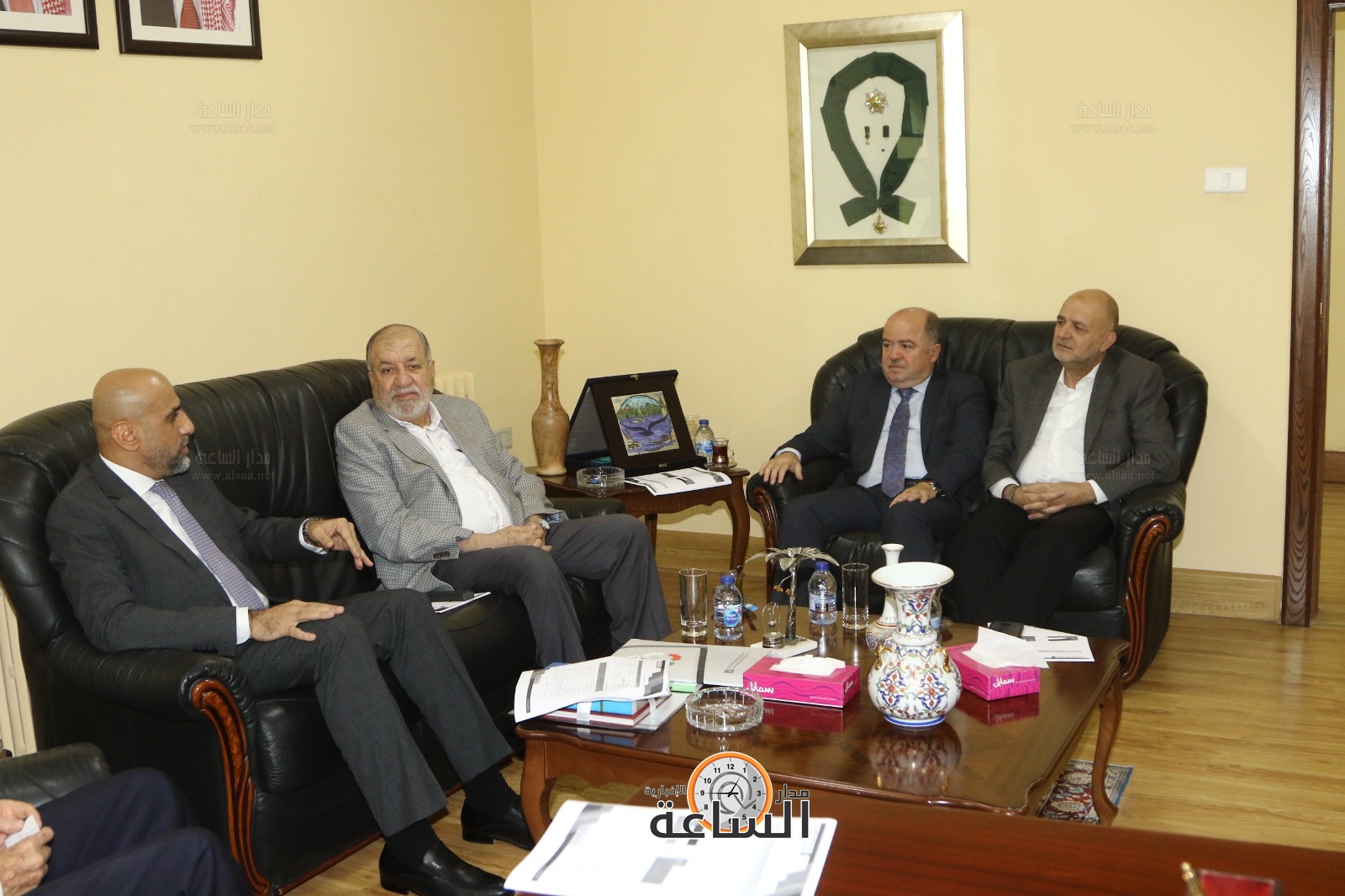 Madar Al-Saa Images 0.5849320680427404