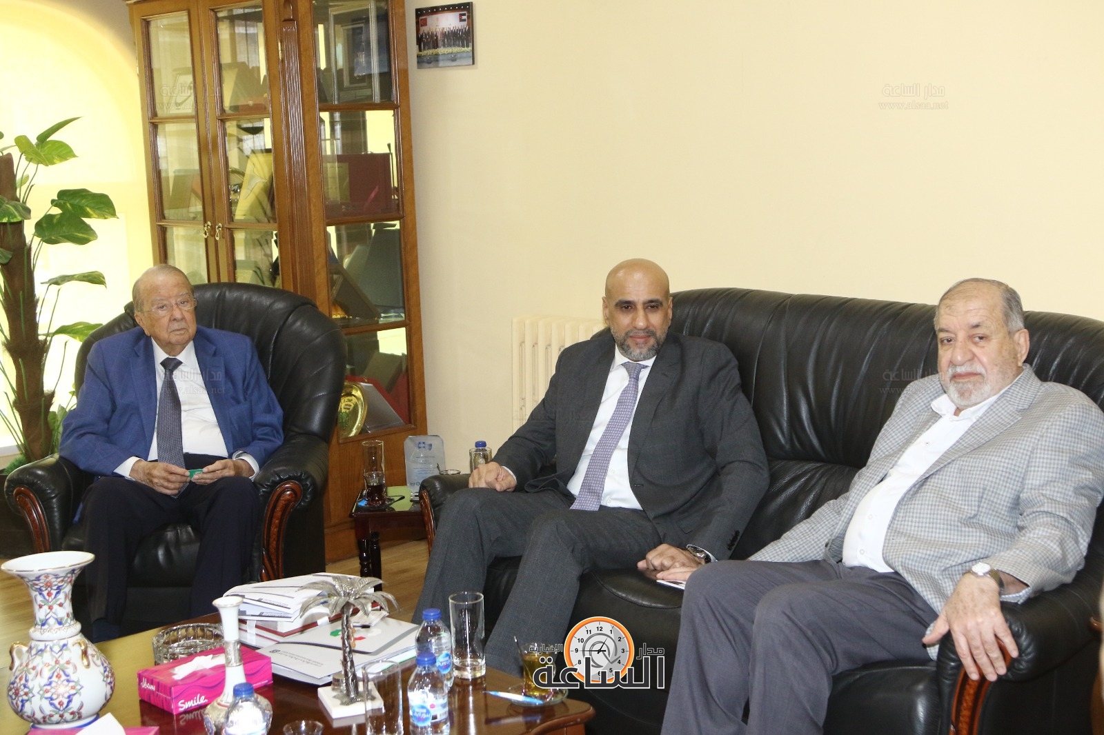 Madar Al-Saa Images 0.12795115607489937