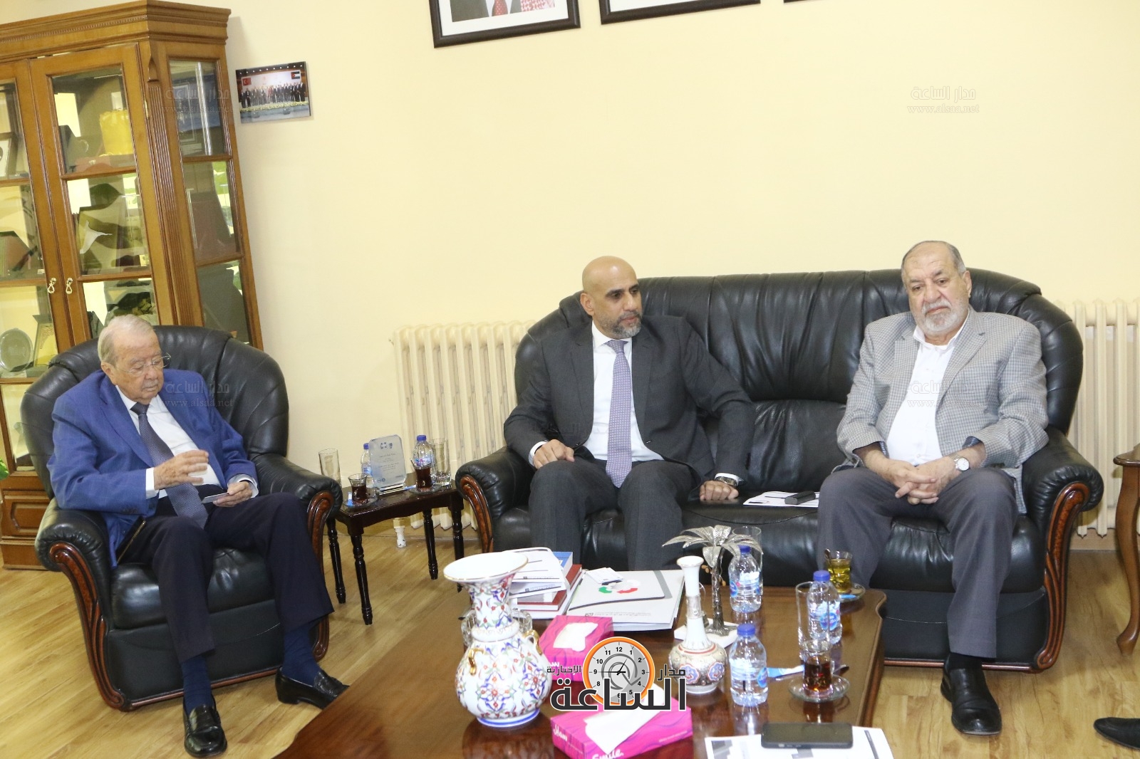 Madar Al-Saa Images 0.522194060797622