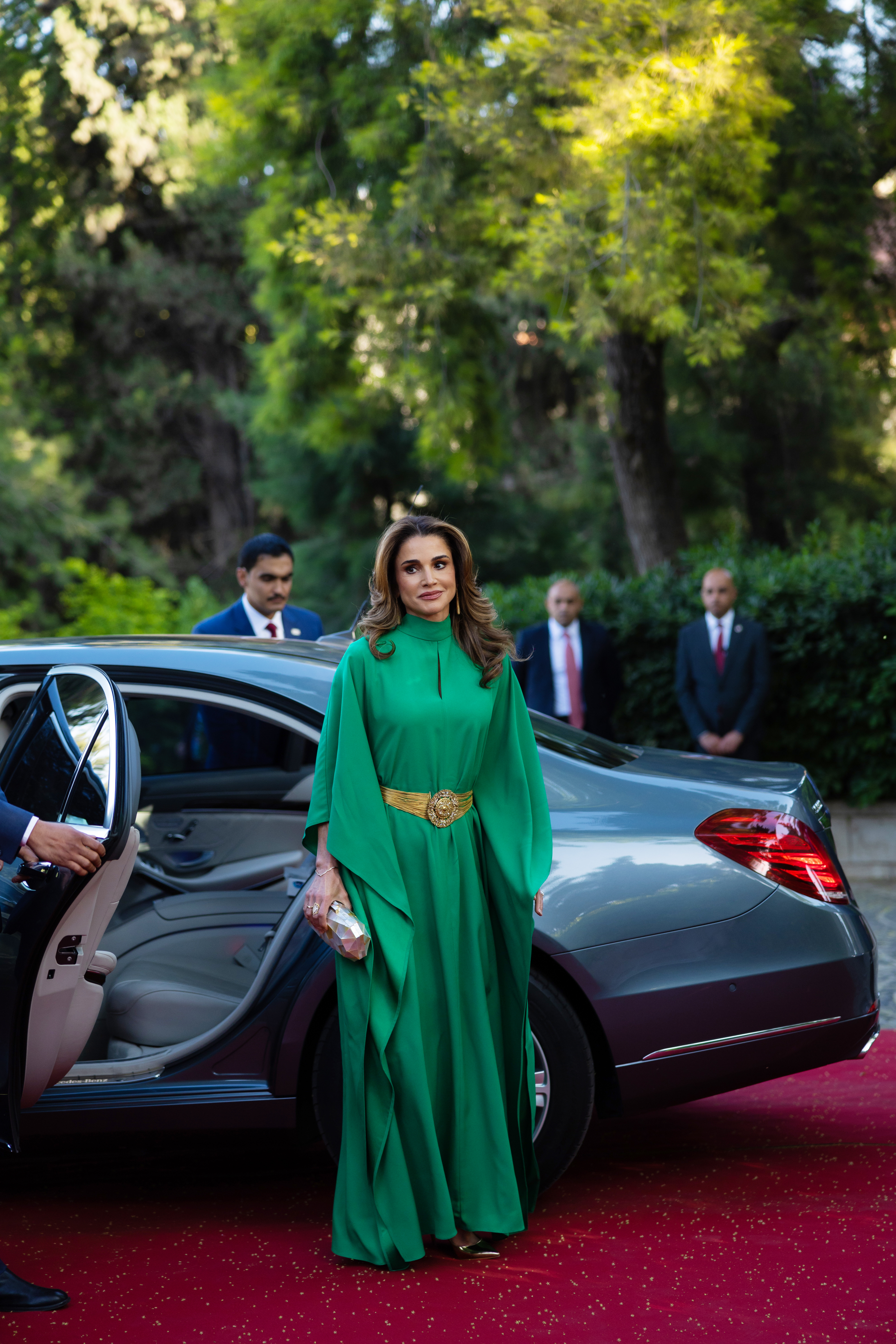 Madar Al-Saa Images 0.8774874442672254