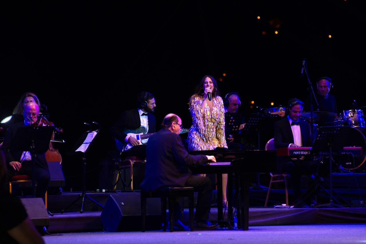 Madar Al-Saa Images 0.6375186843214034