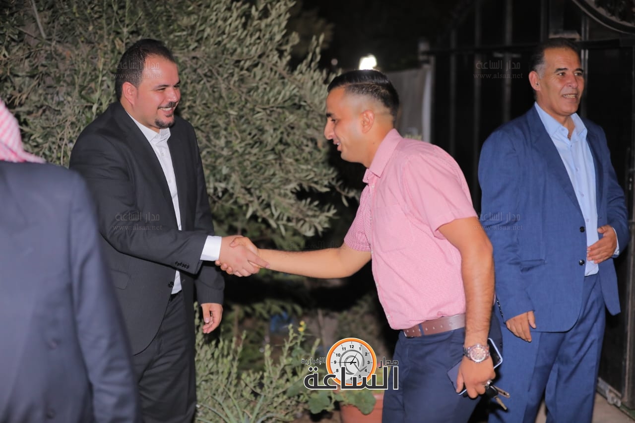 Madar Al-Saa Images 0.528010658578092