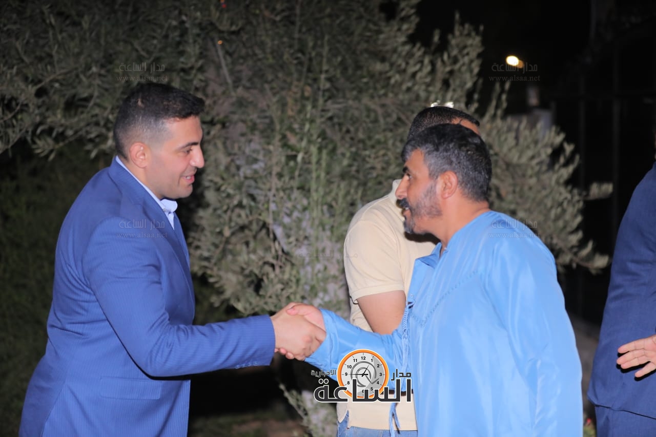 Madar Al-Saa Images 0.7101626174666825