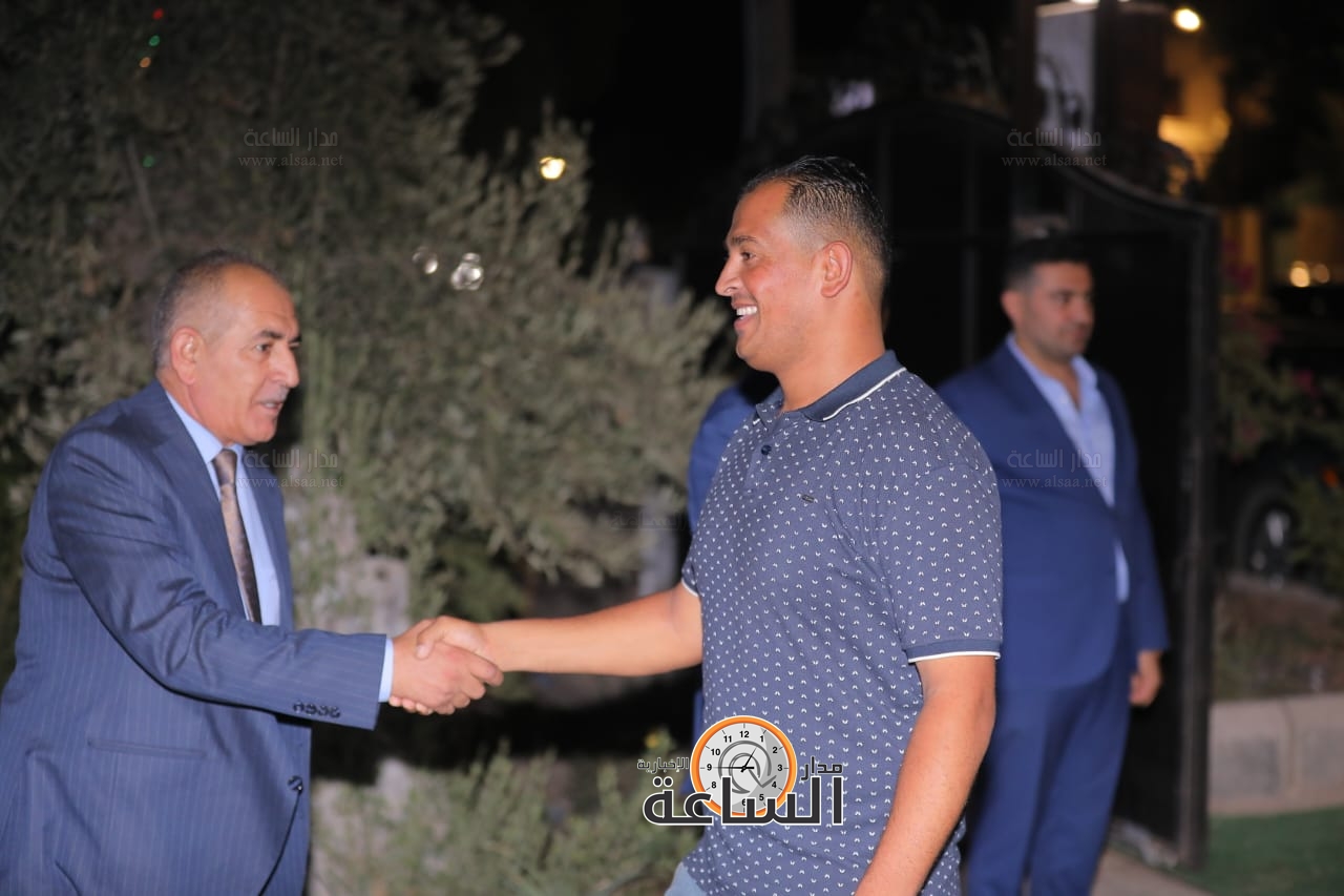 Madar Al-Saa Images 0.38234095057097295