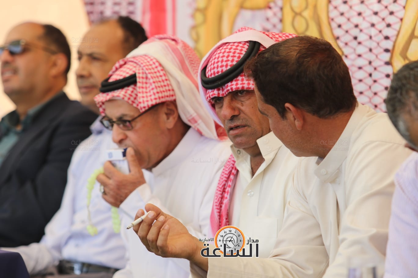 Madar Al-Saa Images 0.48933677859703506