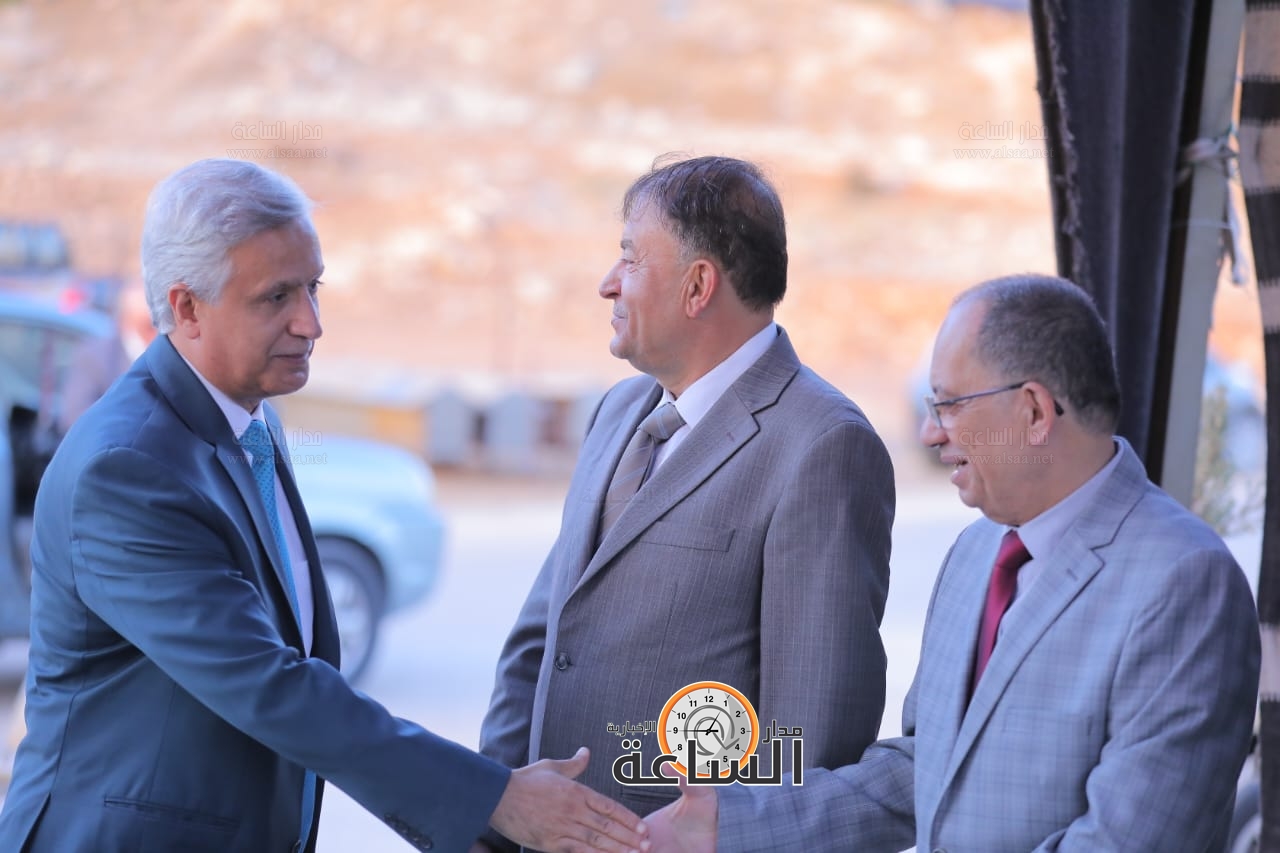 Madar Al-Saa Images 0.9731192442580194