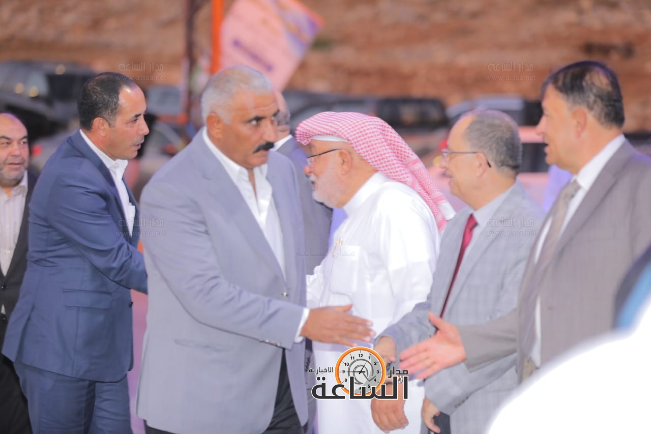 Madar Al-Saa Images 0.35845984263604735