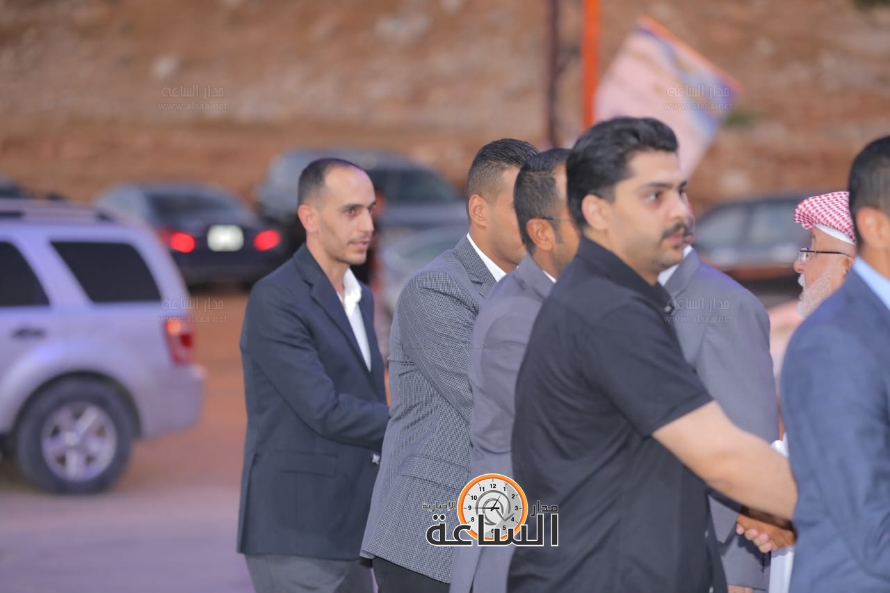 Madar Al-Saa Images 0.37420050075386646