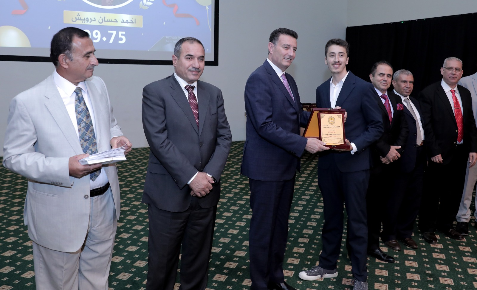 Madar Al-Saa Images 0.21322908437668753