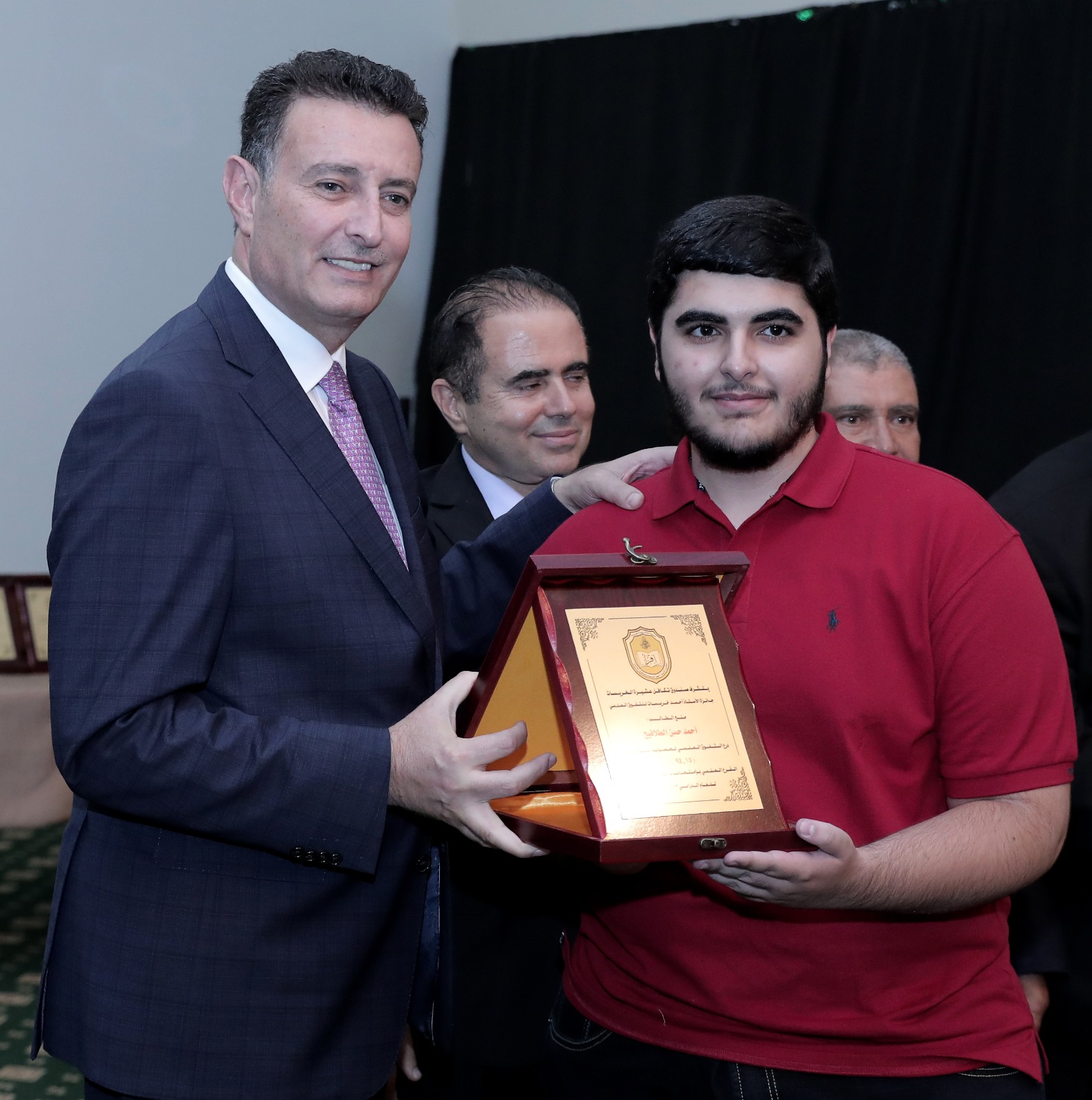 Madar Al-Saa Images 0.2828334813265667