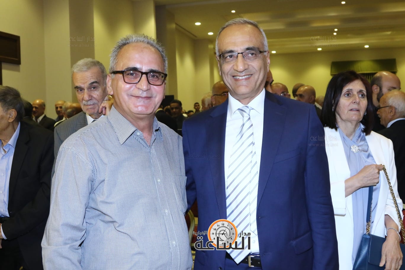 Madar Al-Saa Images 0.8518186053288728