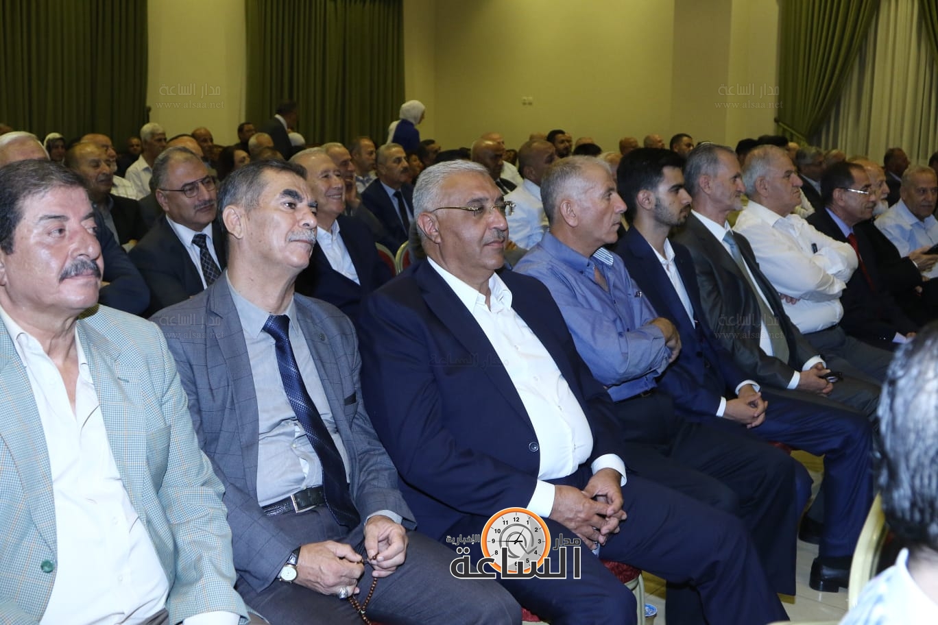 Madar Al-Saa Images 0.9900470934624339