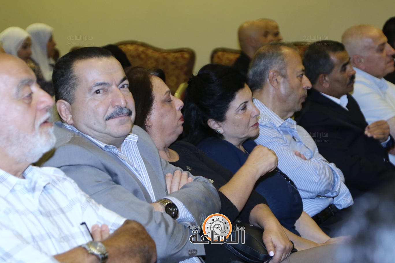 Madar Al-Saa Images 0.13054923817617925