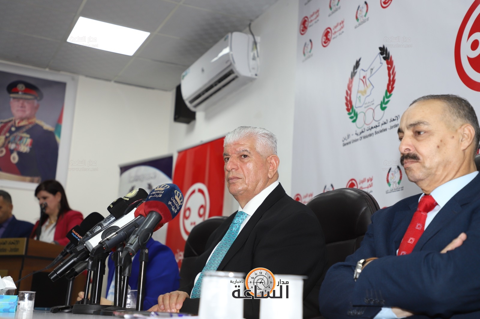 Madar Al-Saa Images 0.16423584960586446