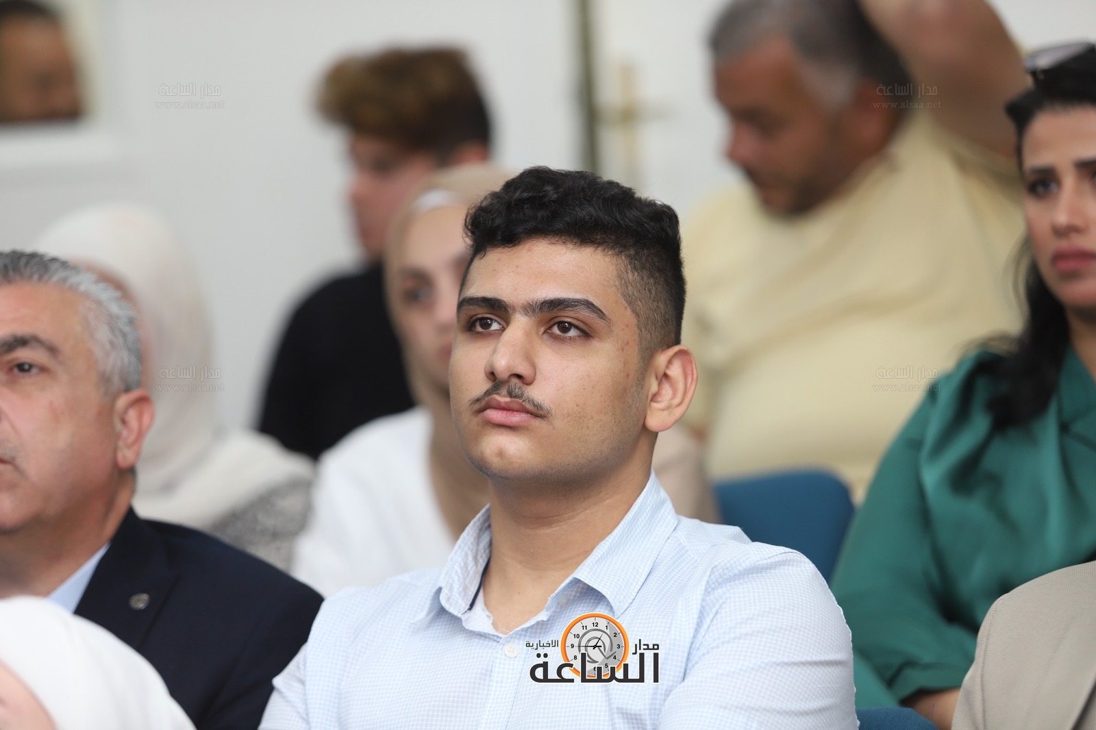 Madar Al-Saa Images 0.44922948649626293