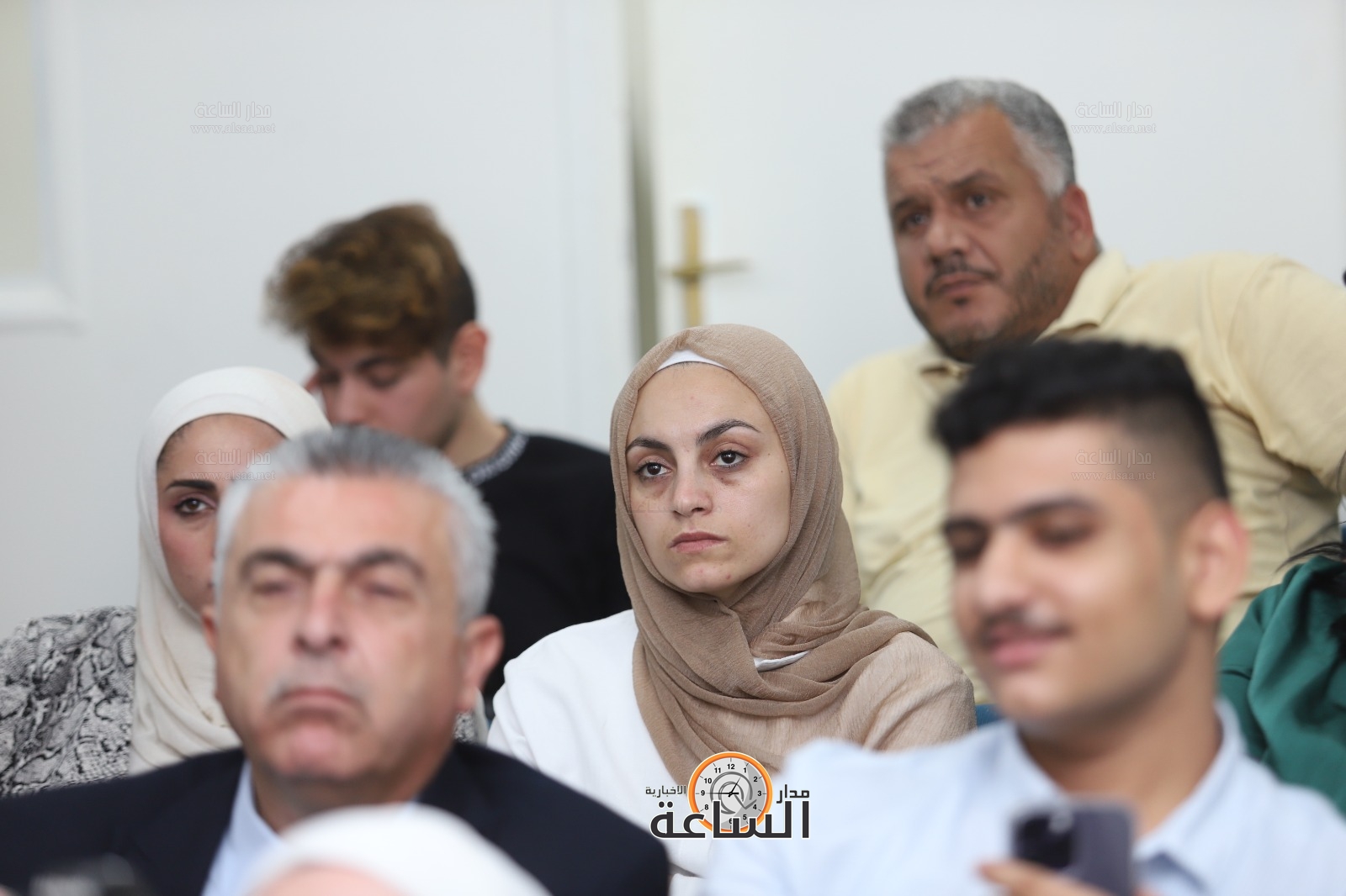 Madar Al-Saa Images 0.7078021344354897