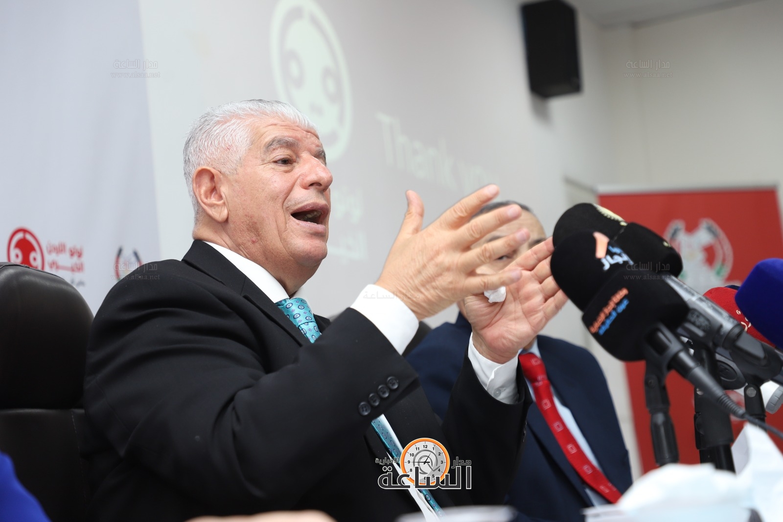 Madar Al-Saa Images 0.10462965494545684