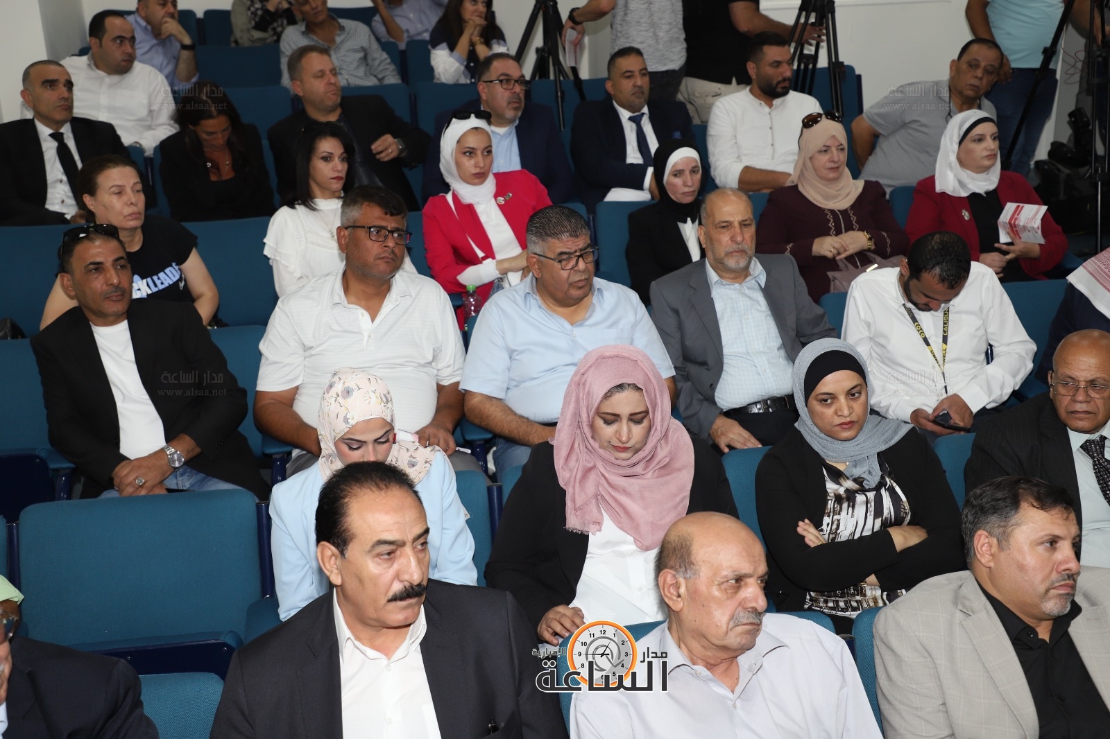 Madar Al-Saa Images 0.37063736454661367