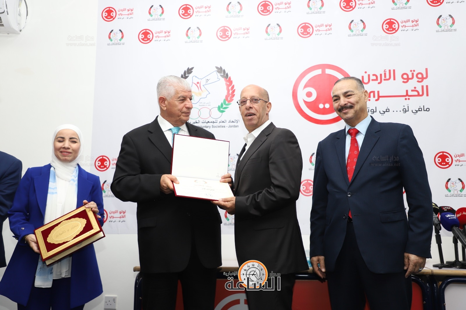 Madar Al-Saa Images 0.5606457343907454